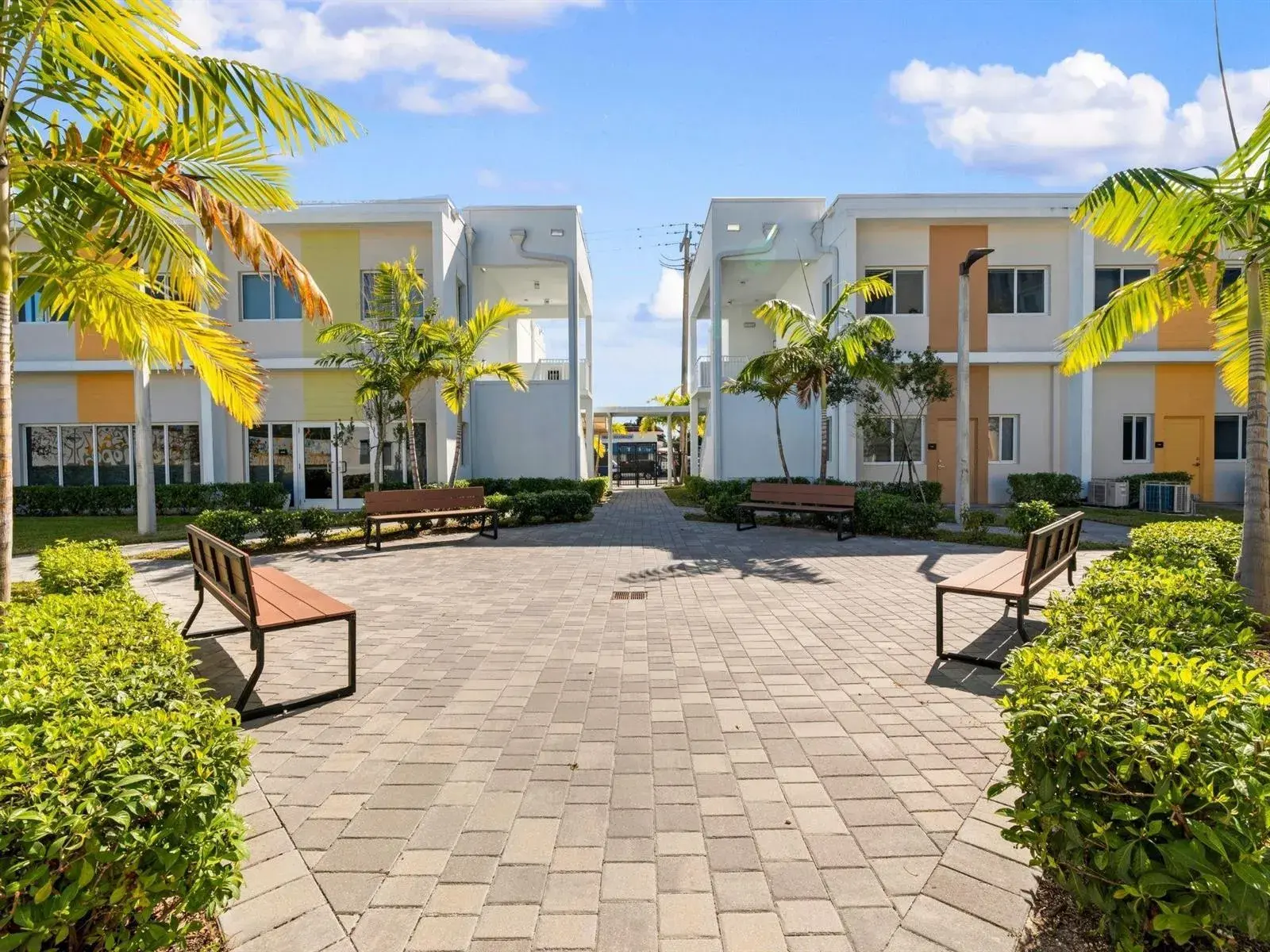 1 bedroom 1 bath Residential Lease for rent at 2130 NW 37th Street, Miami FL 33142