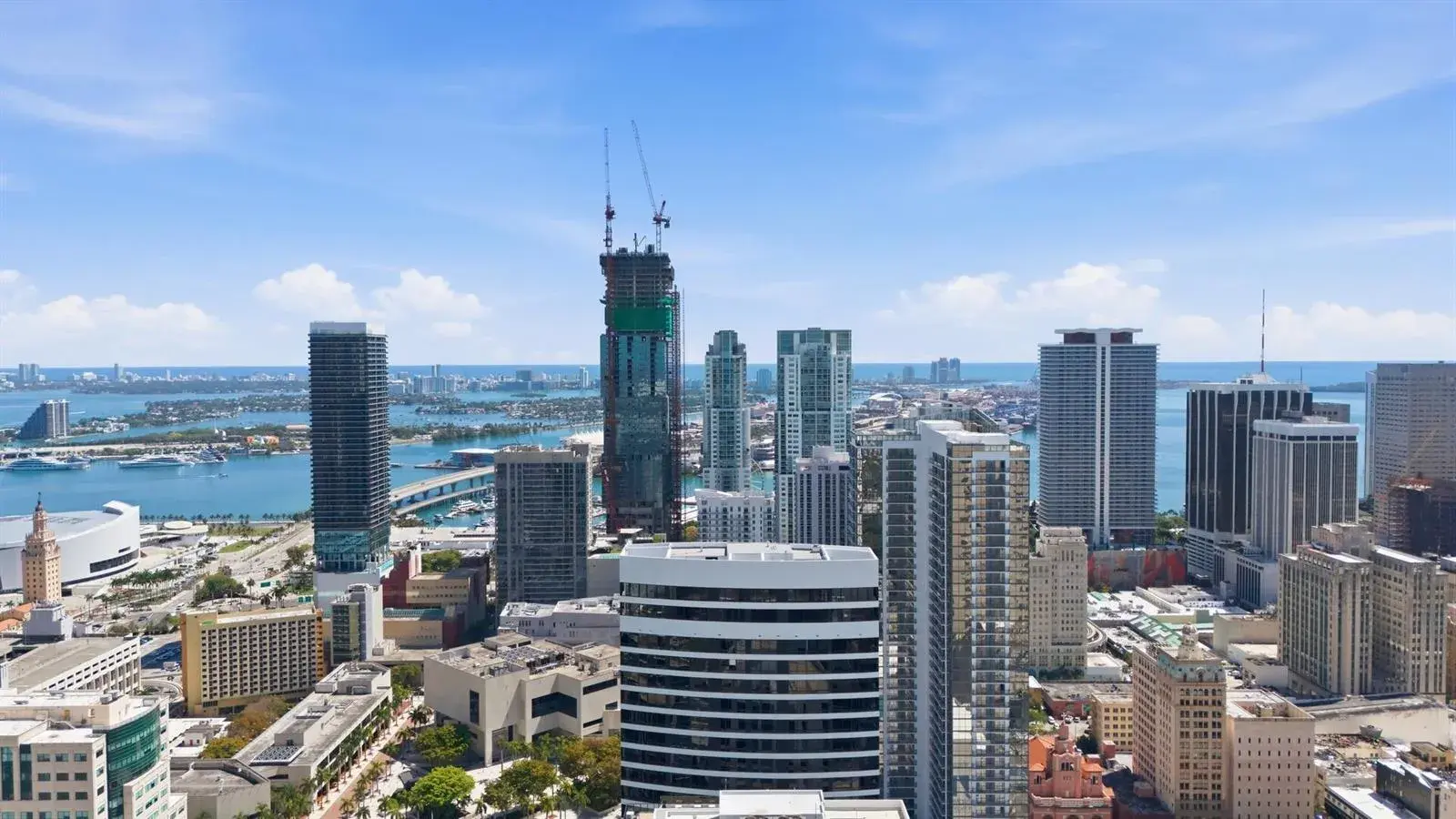 225 N Miami Avenue # 2002, Miami FL 33128