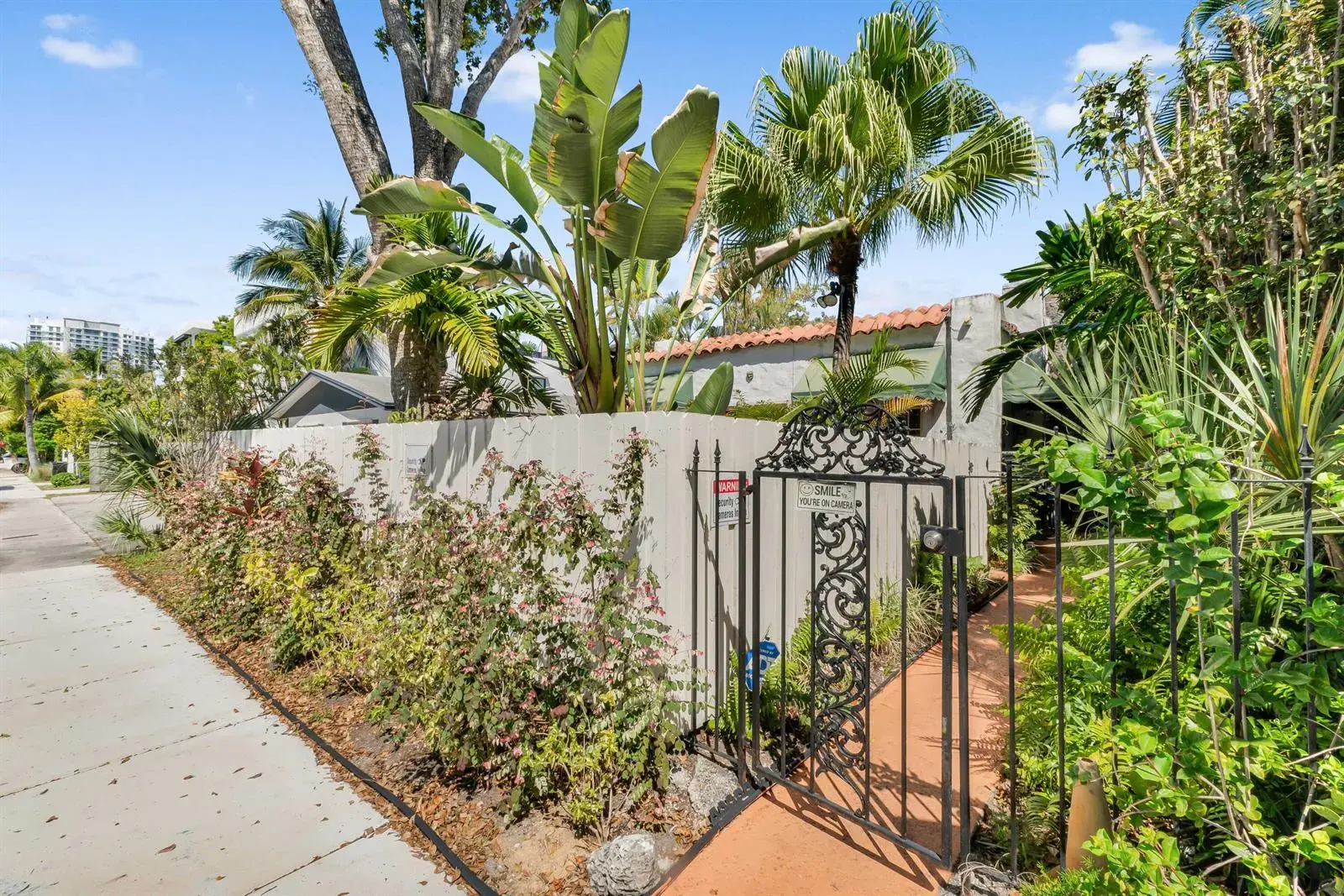 1217 SE 1st Street, Fort Lauderdale FL 33301