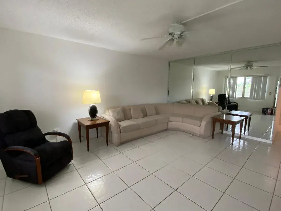 2 bedroom 2 bath Residential for sale at 3043 Berkshire C, Deerfield Beach FL 33442