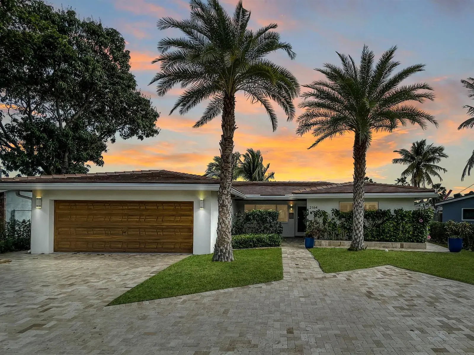 2164 NE 25th Street, Wilton Manors FL 33305