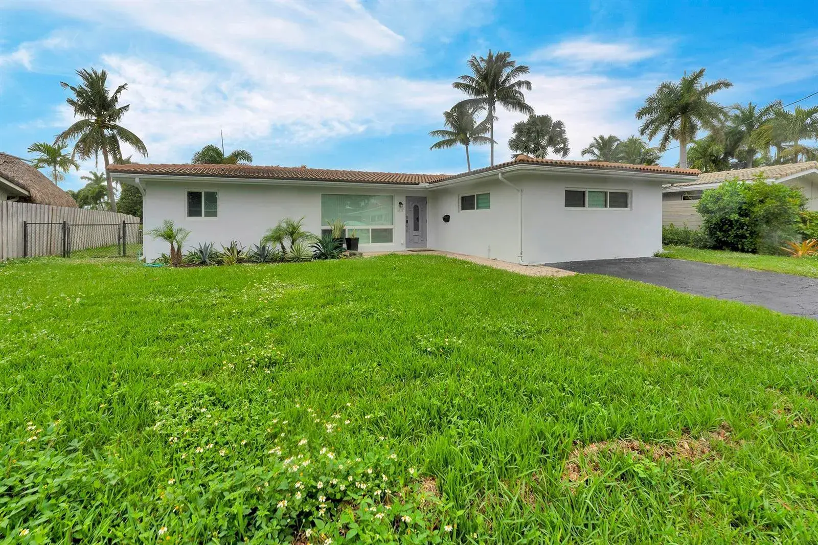 5921 NE 15th Avenue, Fort Lauderdale FL 33334