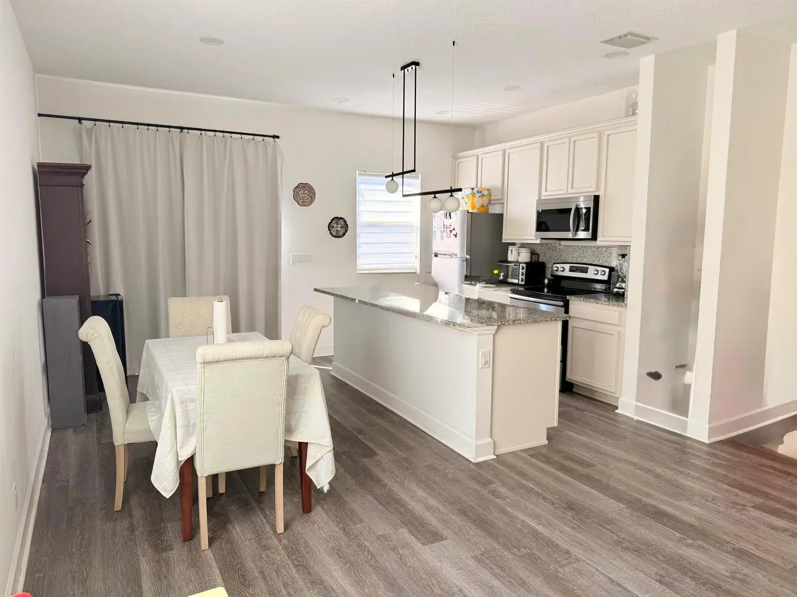 611 N F Street, FL 33460