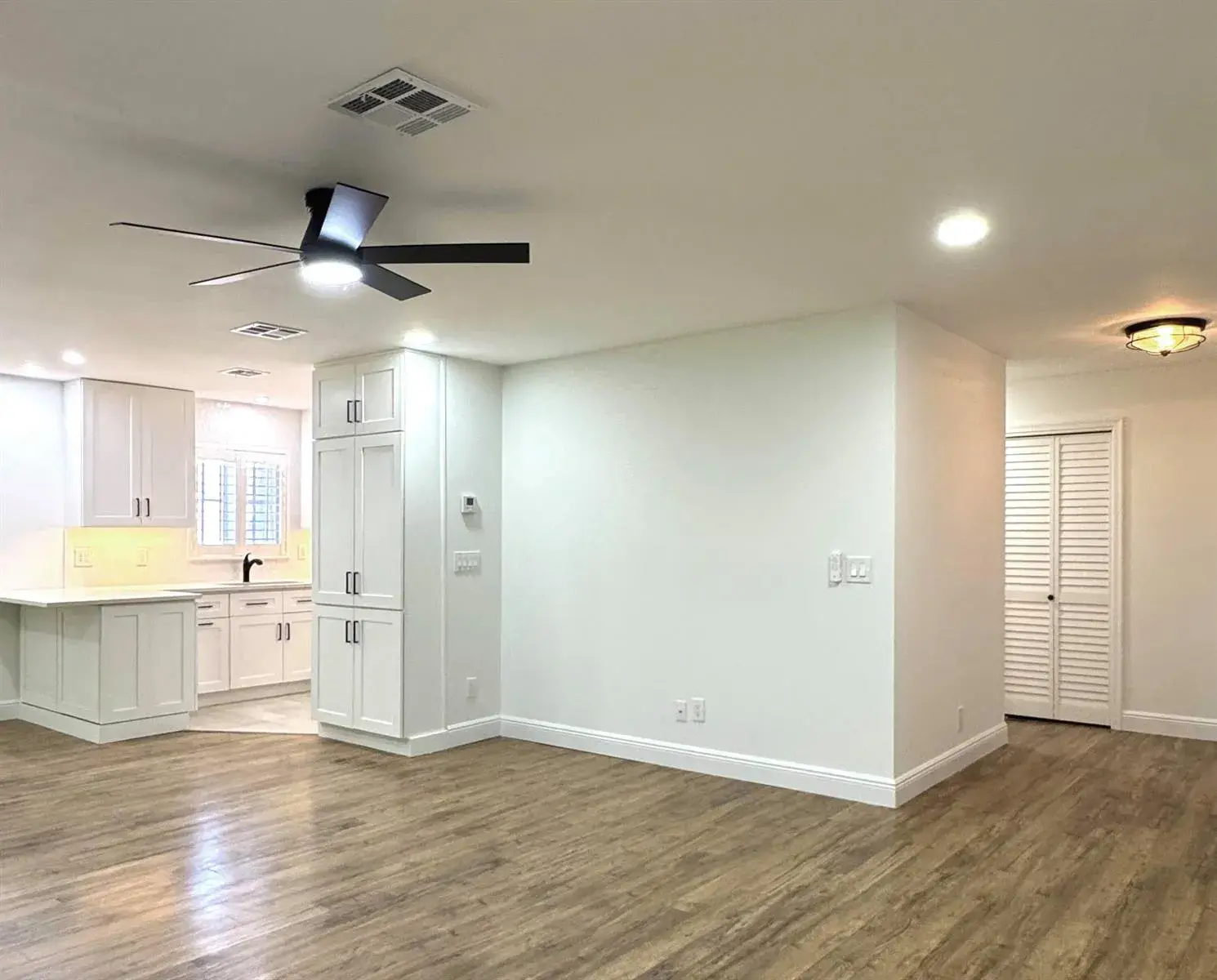 419 Pine Tree Court # 19, Atlantis FL 33462 photo 4
