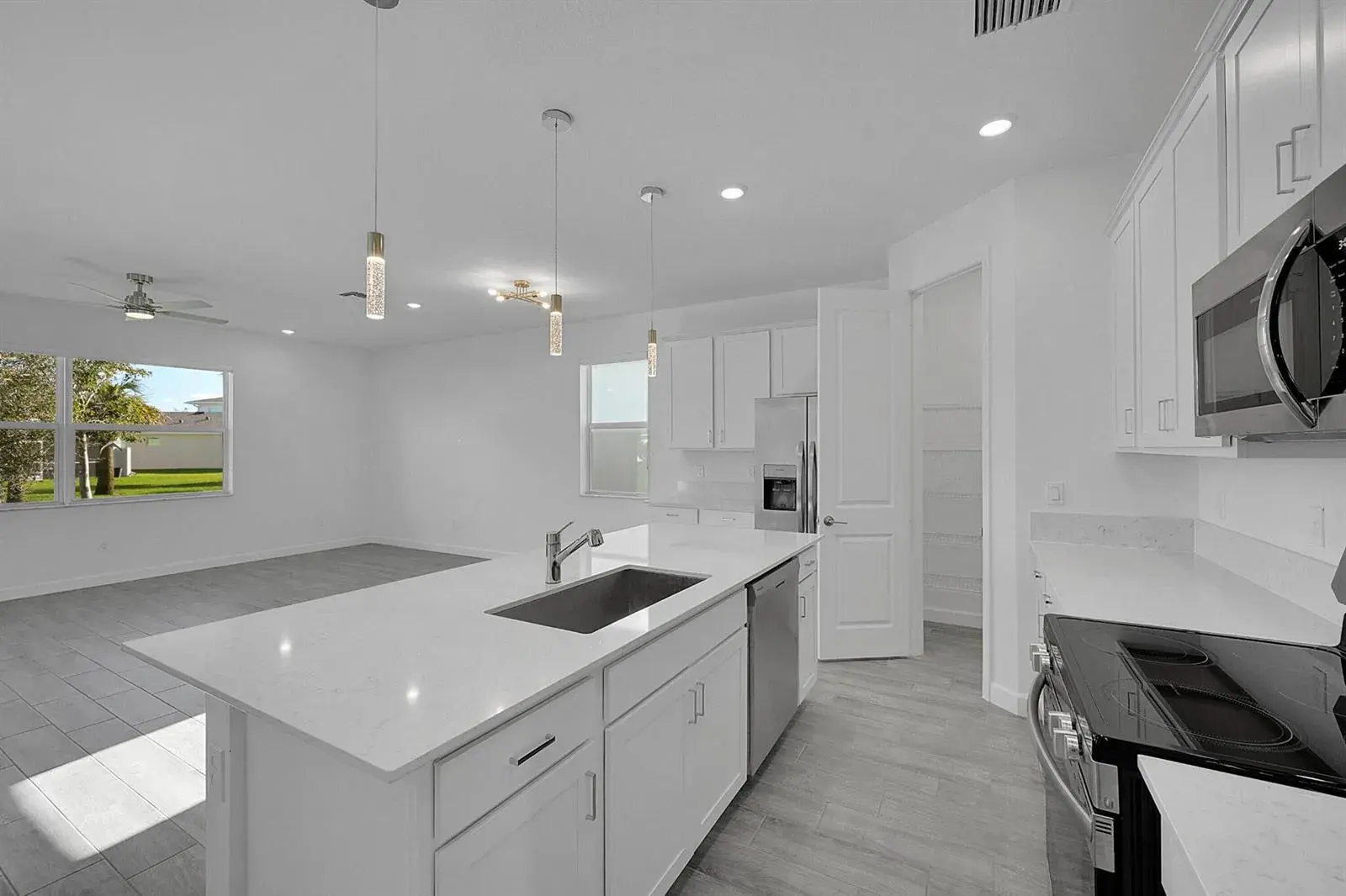 5742 Graceful Way, Delray Beach FL 33484