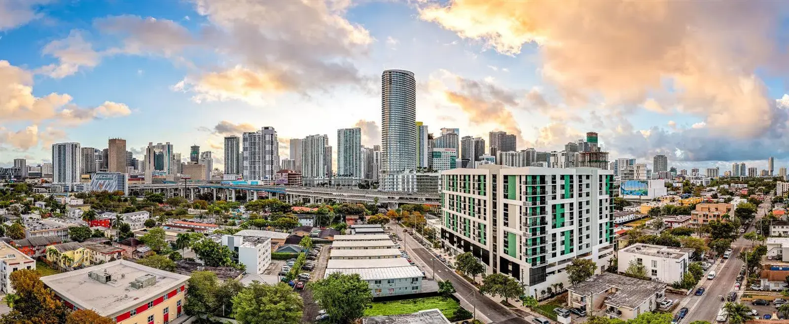 450 SW 5th Street # 608, Miami FL 33130
