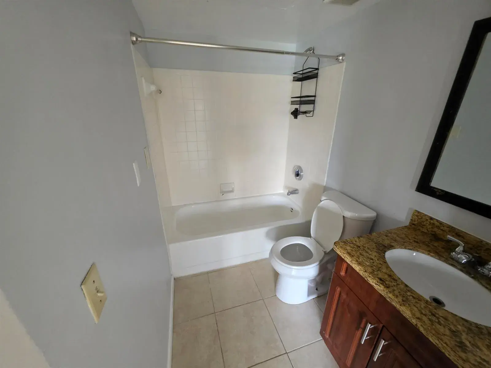 18340 NW 68th Avenue # F, Hialeah FL 33015