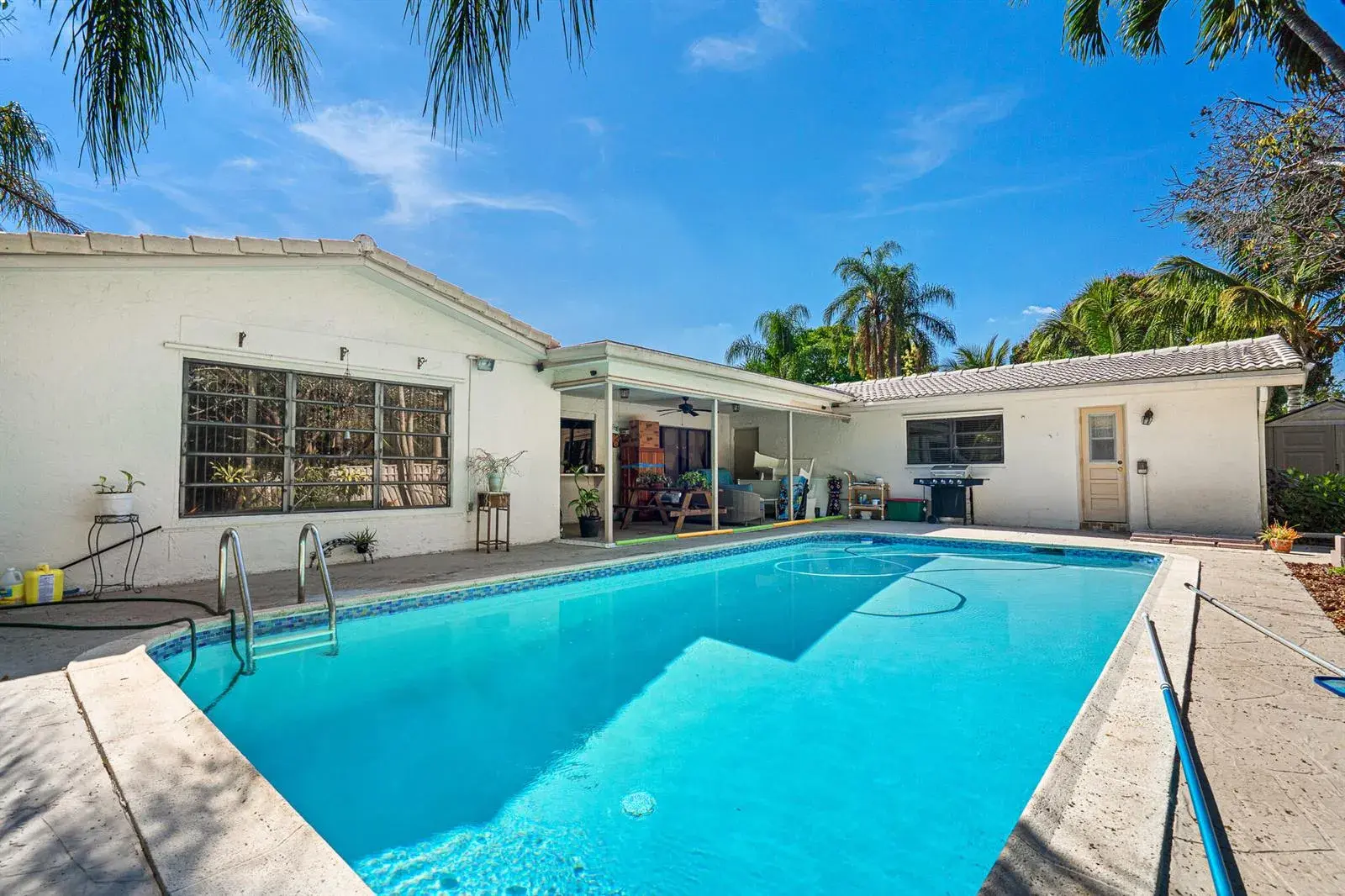 4 bedroom 2 bath Residential for sale at 8619 NW 26th Court, Coral Springs FL 33065