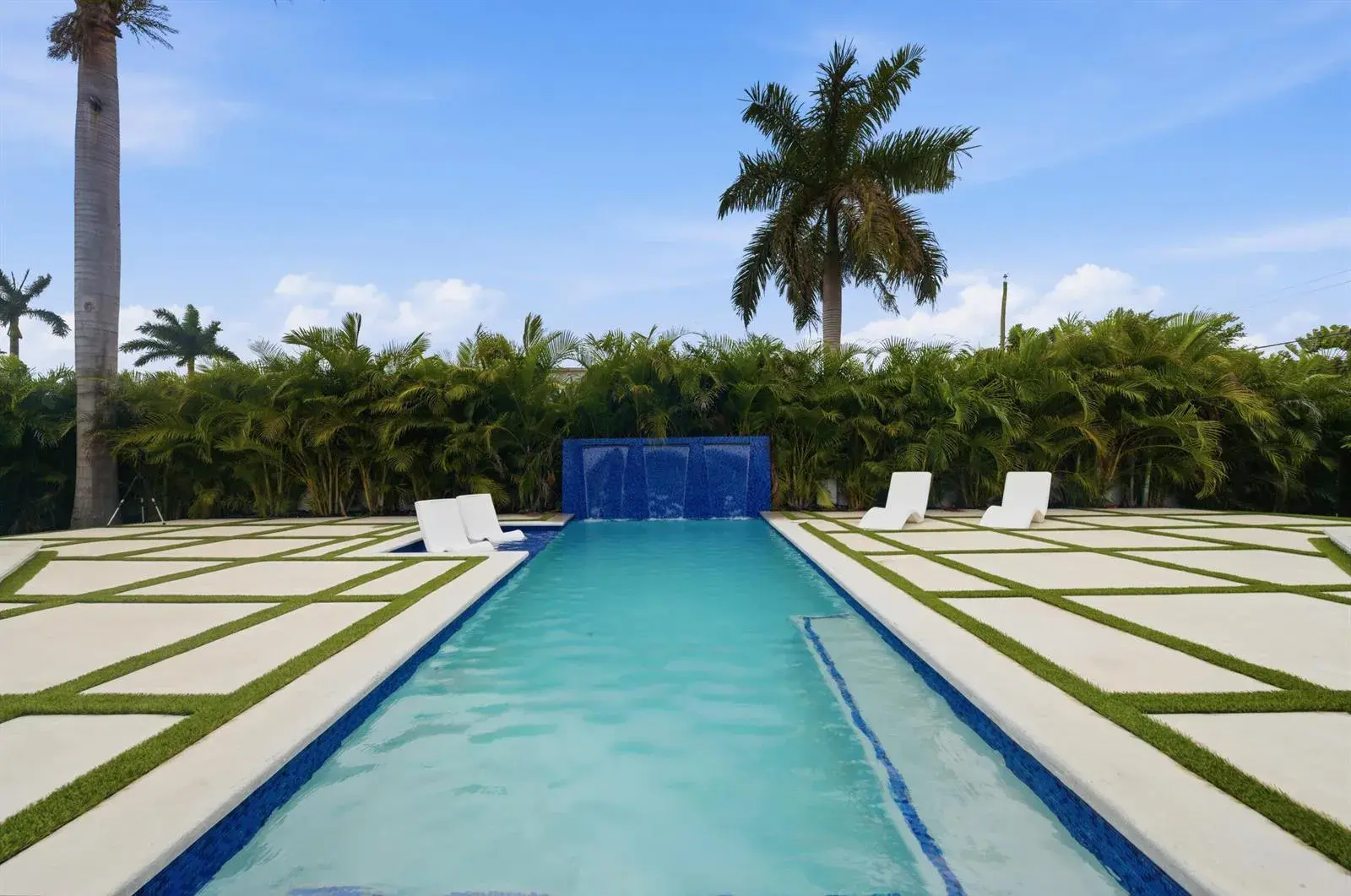 3 bedroom 3 bath Residential for sale at 1629 NE 1st Avenue, Fort Lauderdale FL 33305