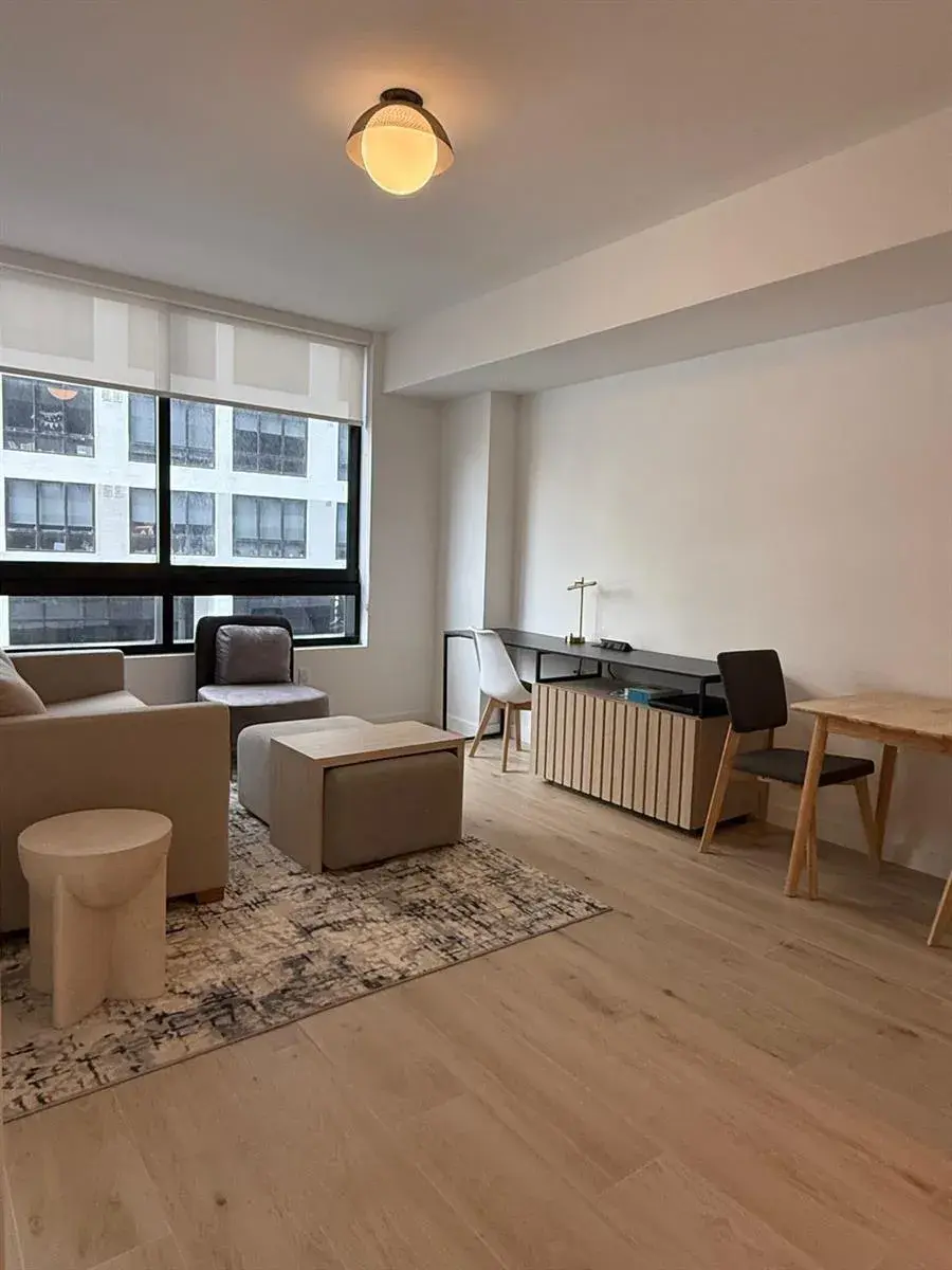 225 N Miami Avenue # 804, Miami FL 33128