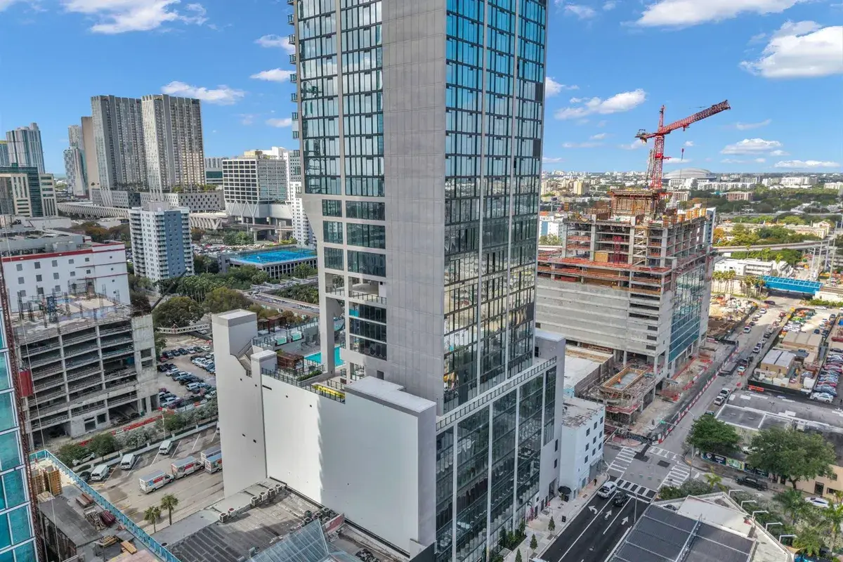20 NE 11th Street # 3205, Miami FL 33132