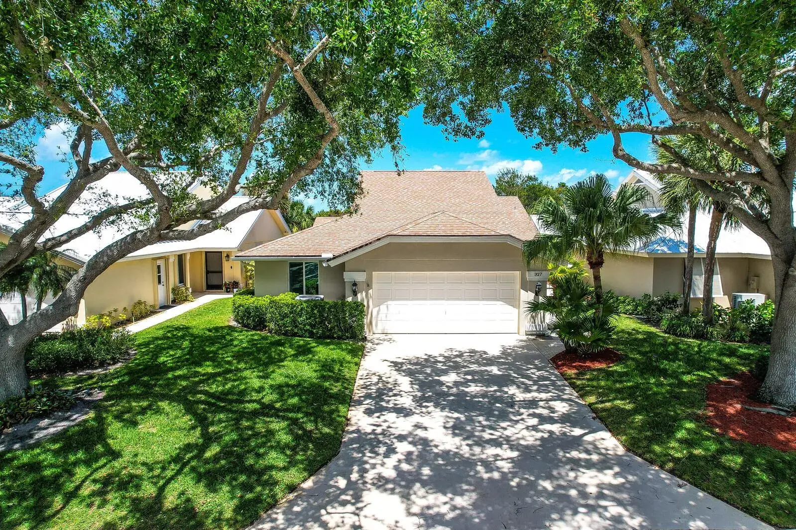 3 bedroom 2 bath Residential for sale at 327 Ridge Road, Jupiter FL 33477