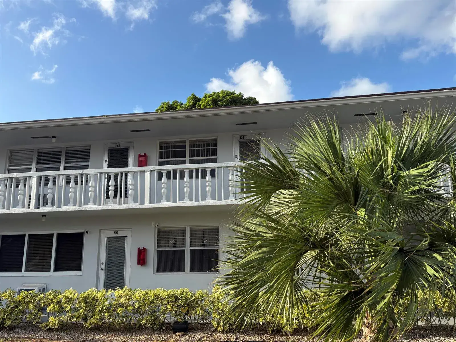 2 bedroom 1 bath Residential for sale at 64 Sussex C, West Palm Beach FL 33417