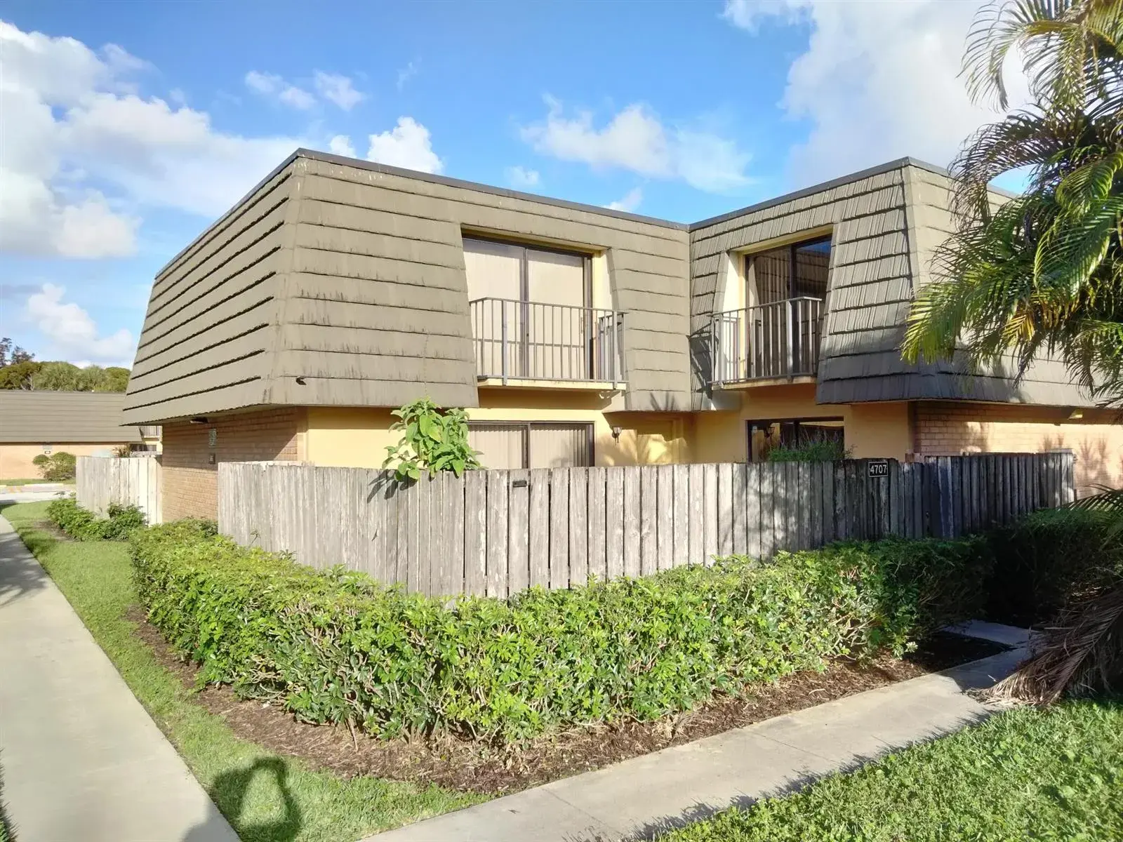4707 47th Way, West Palm Beach FL 33407