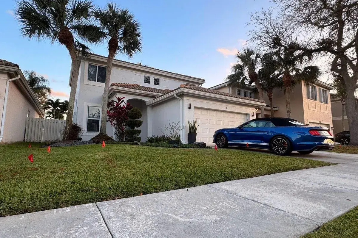 6878 NW 33rd Street, Margate FL 33063