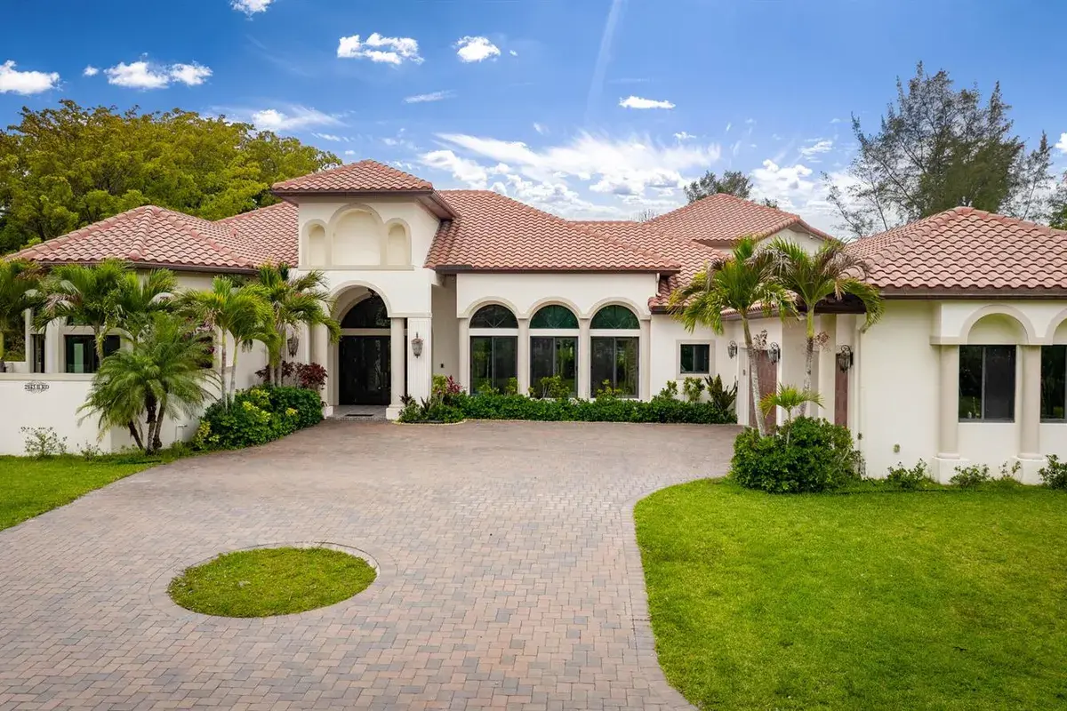 2943 B Road, FL 33470