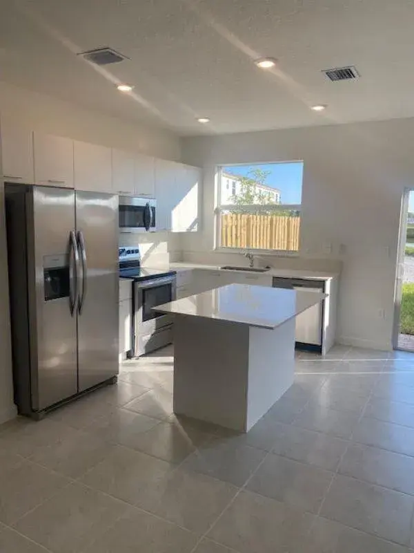 2354 NW 125th Street, Miami FL 33167