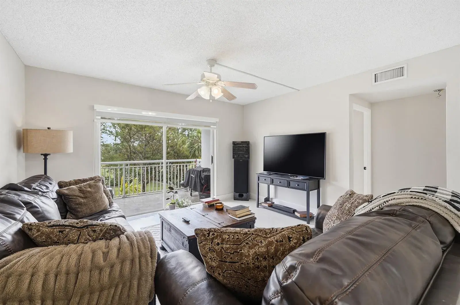 3800 Hillcrest Drive # 310, Hollywood FL 33021