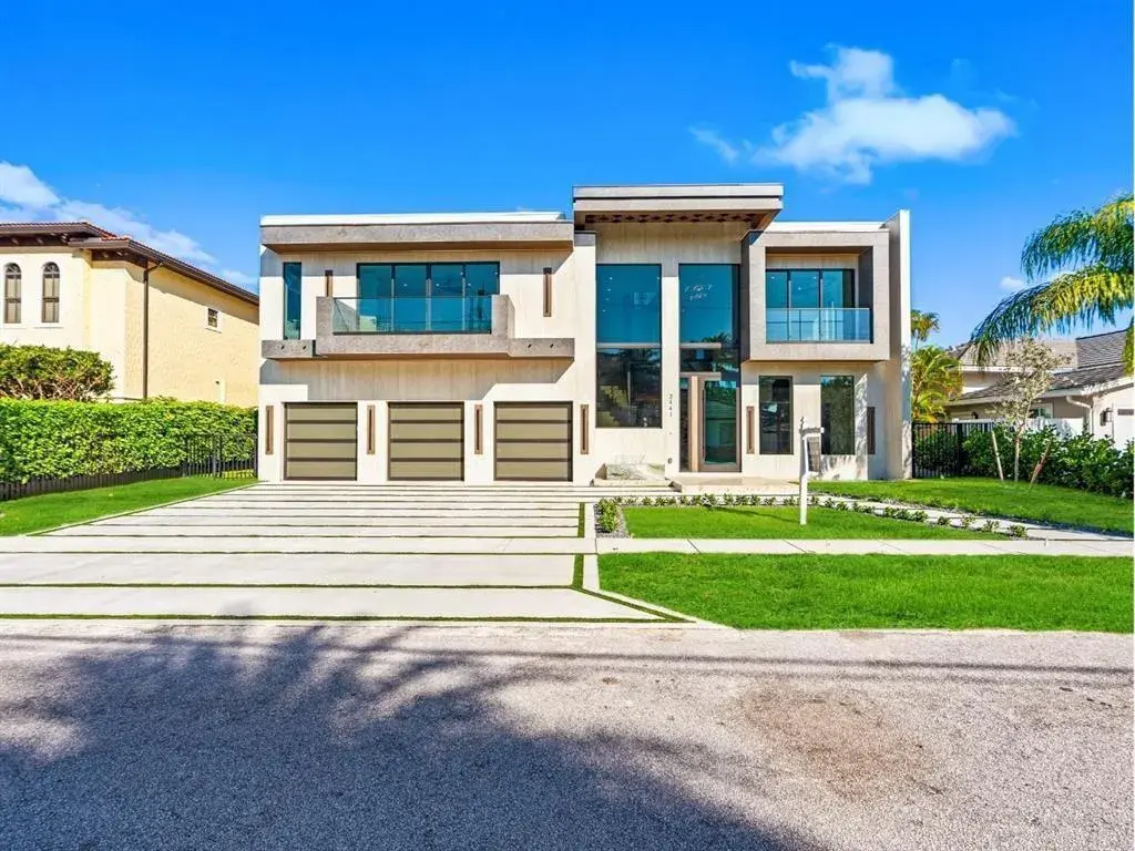 5 bedroom 5 bath Residential for sale at 2441 NE 48th Court, Lighthouse Point FL 33064
