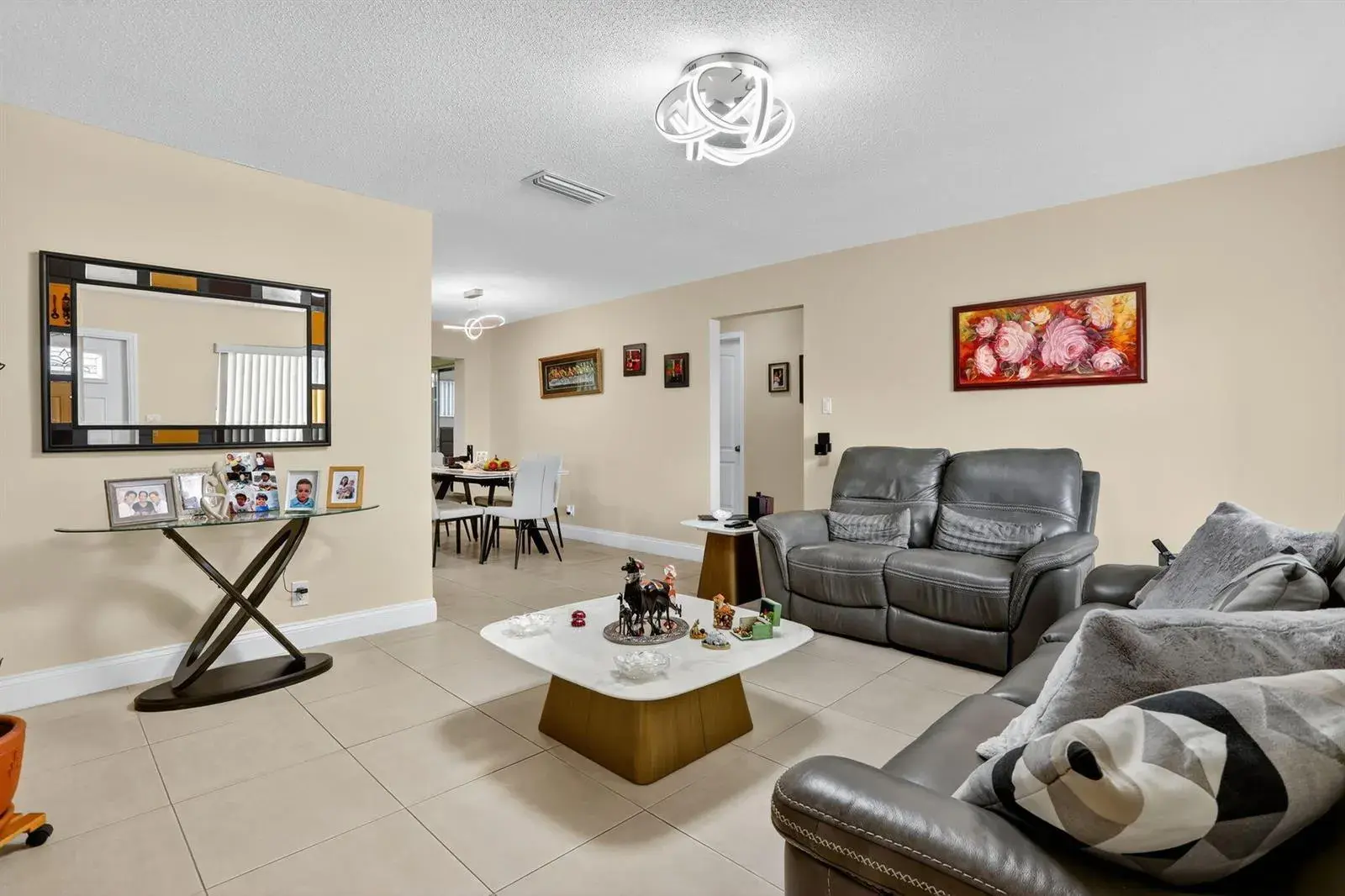 6945 NW 14th Street, Margate FL 33063