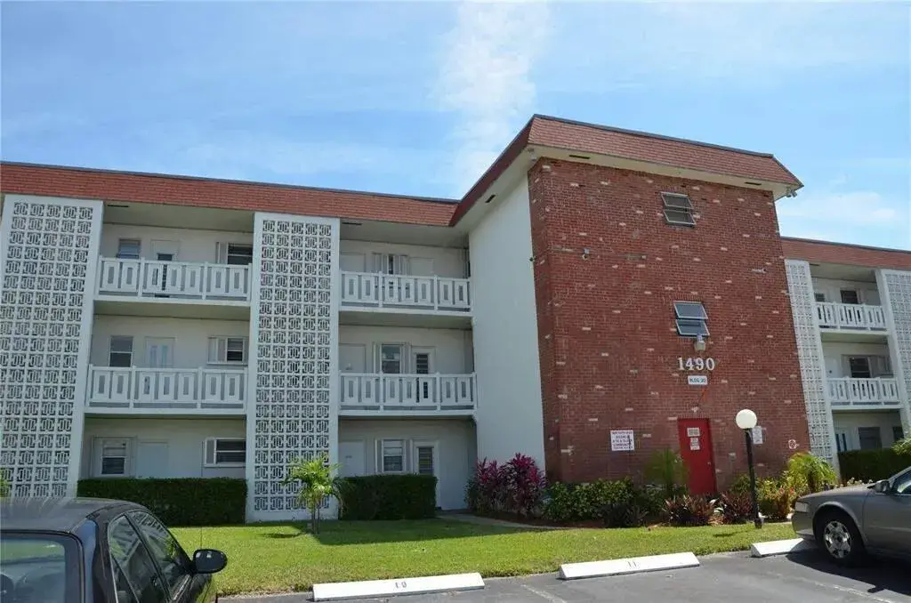 2 bedroom 2 bath Residential for sale at 1490 NW 43rd Avenue # 208, Lauderhill FL 33313
