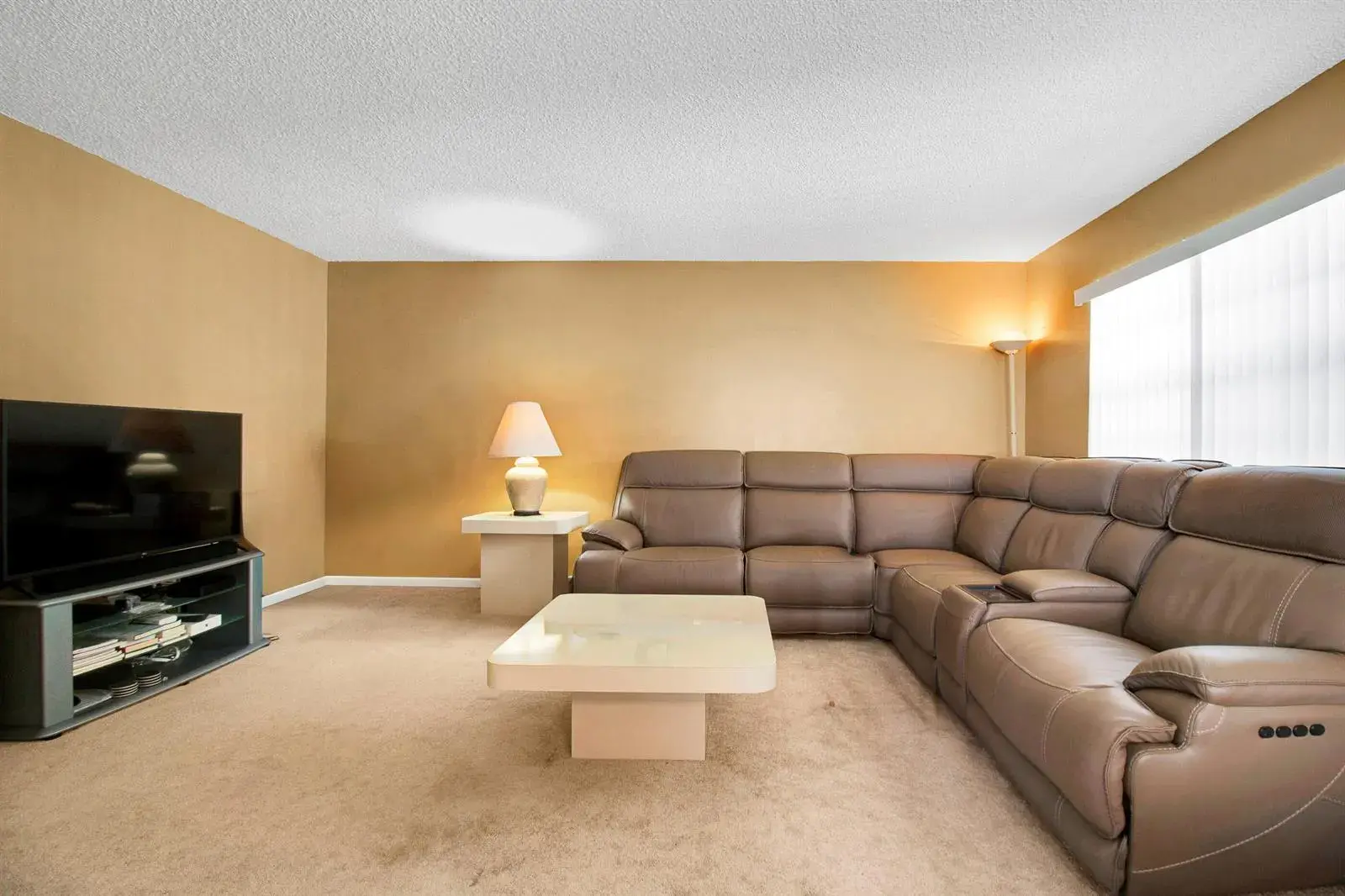525 Capri K, Delray Beach FL 33484