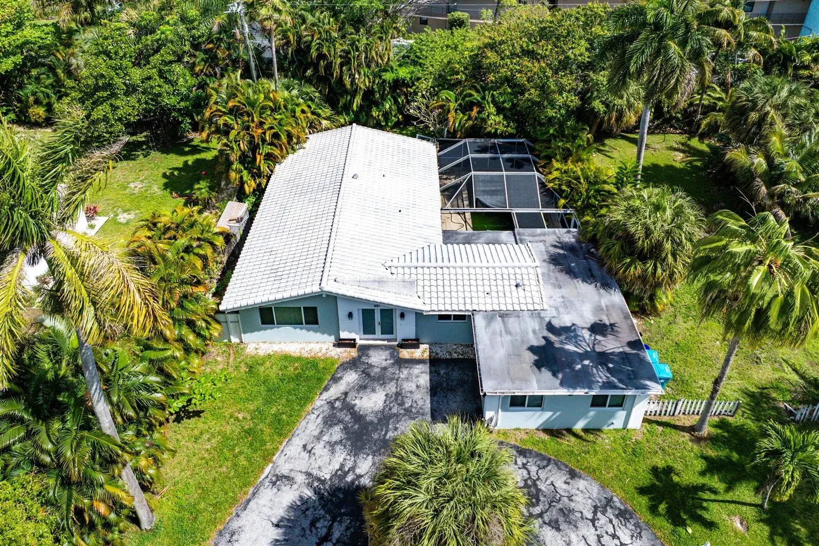 631 Lakeside Harbor, Boynton Beach FL 33435