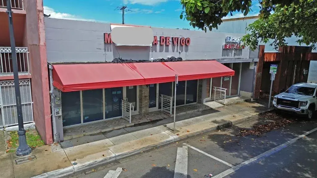 1365 SW 22nd Street, Miami FL 33145