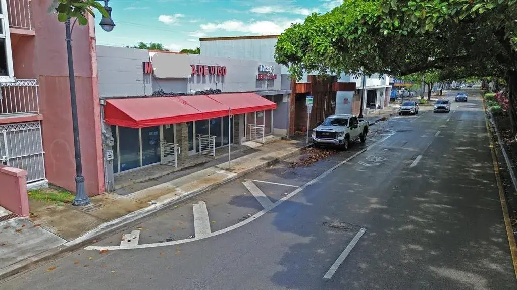 1365 SW 22nd Street, Miami FL 33145