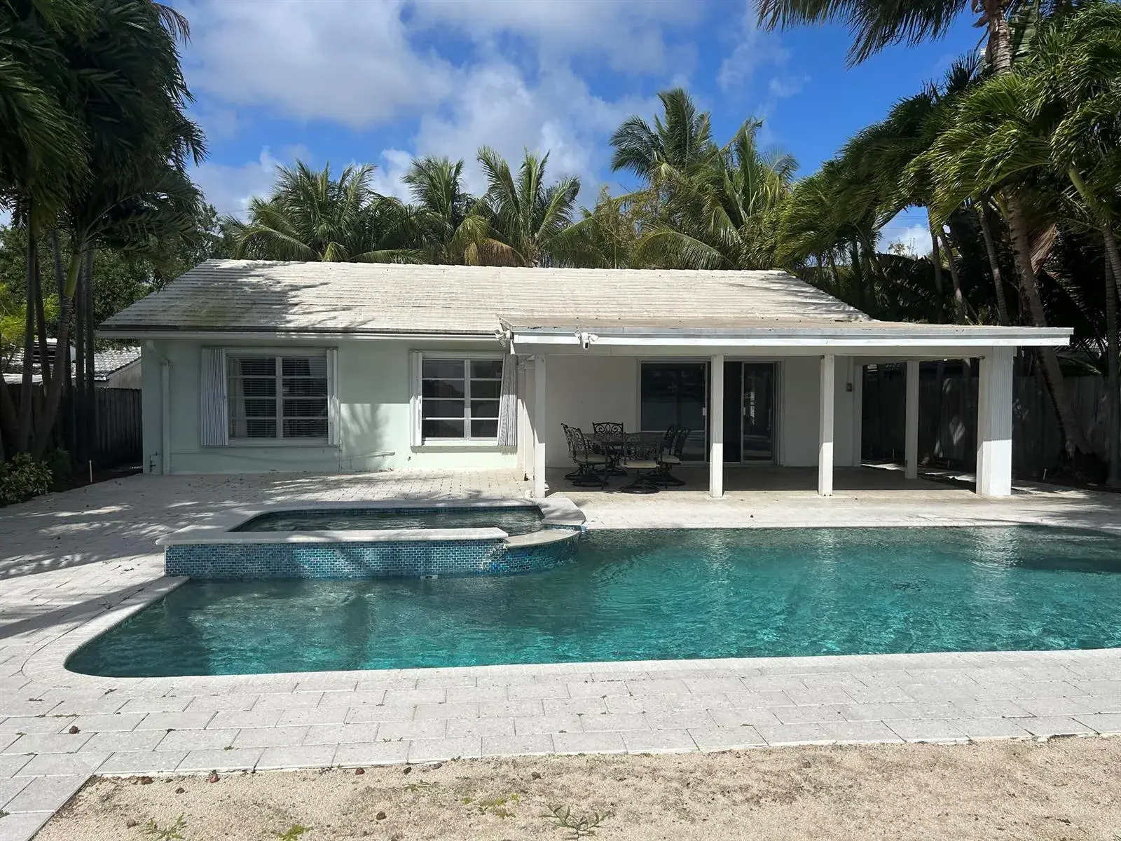 704 NE 20th Avenue, Fort Lauderdale FL 33304