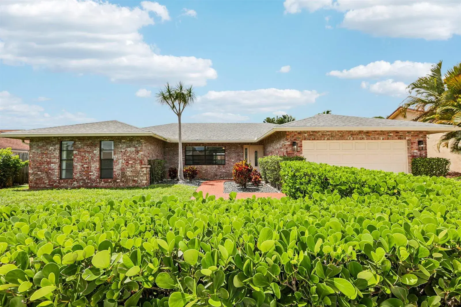 4 bedroom 2 bath Residential for sale at 17679 Woodview Terrace, Boca Raton FL 33487