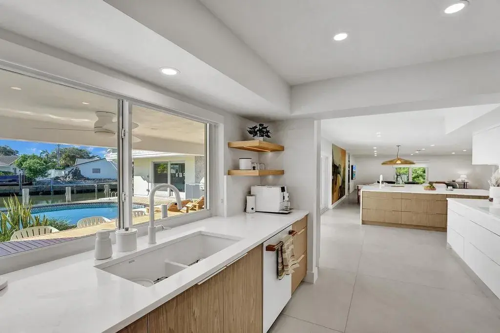 5581 NE 31st Avenue, Fort Lauderdale FL 33308