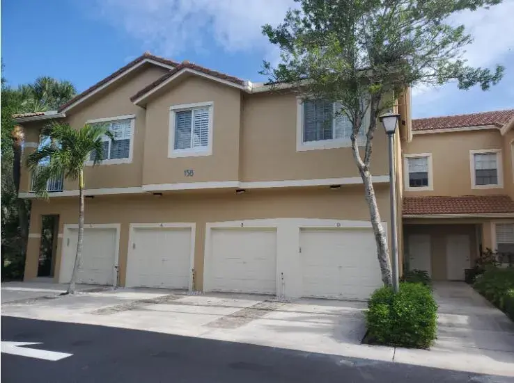 158 Village Boulevard # D, Tequesta FL 33469