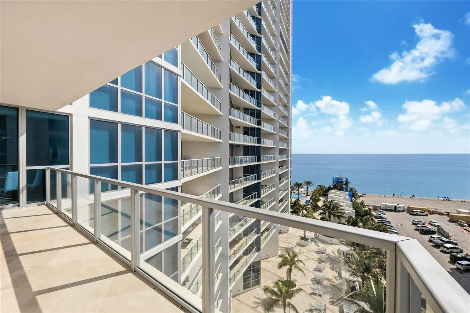 3101 S Ocean Drive # 902, Hollywood FL 33019