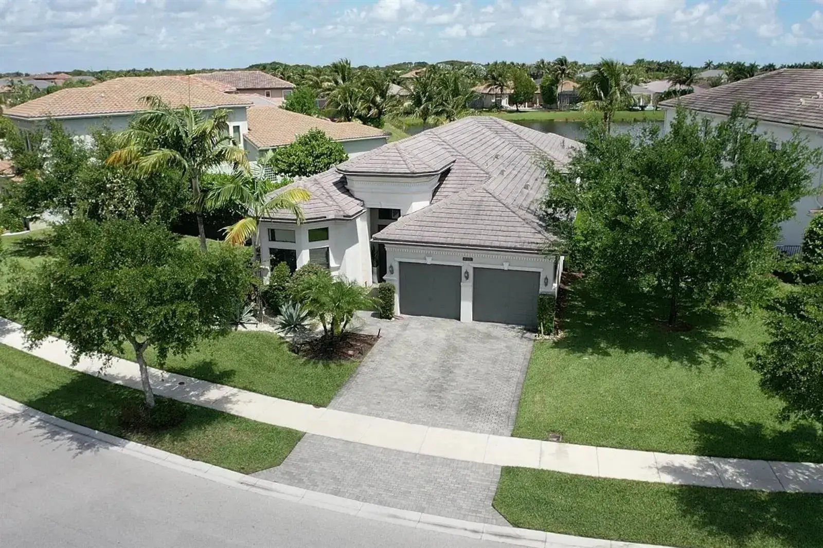 3 bedroom 3 bath Residential for sale at 16872 Pavilion Way, Delray Beach FL 33446