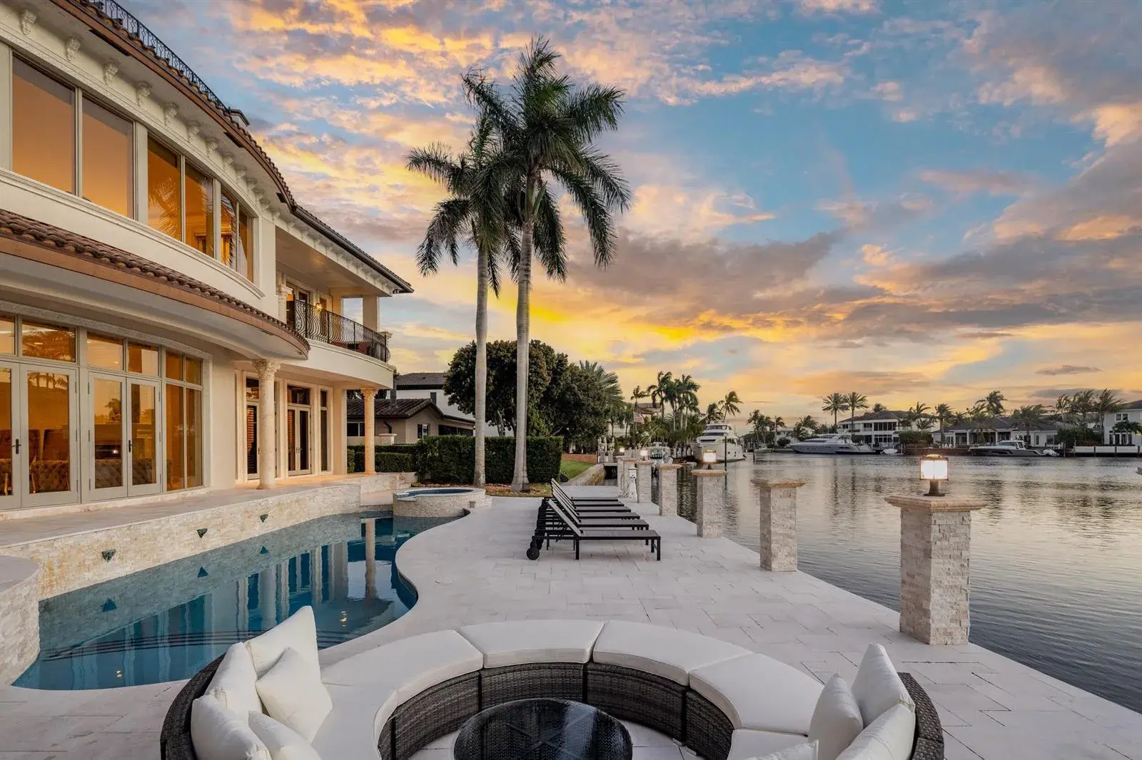3201 NE 27th Avenue, Lighthouse Point FL 33064