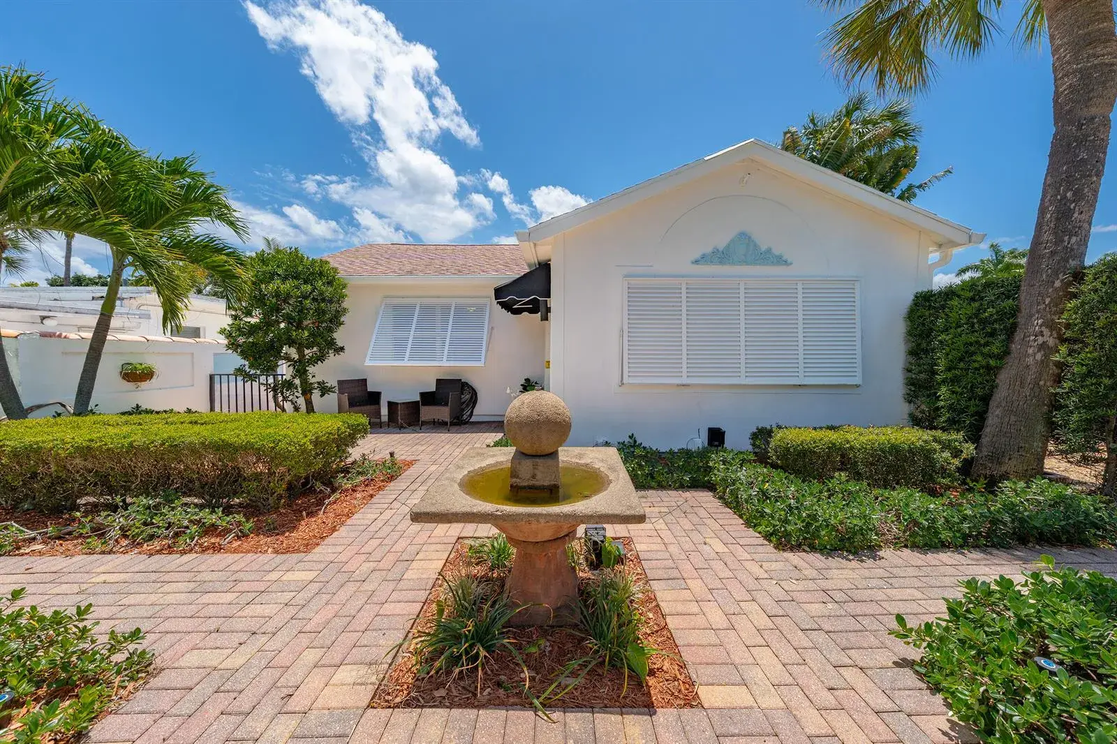 205 N 18th Ave Avenue N, FL 33460