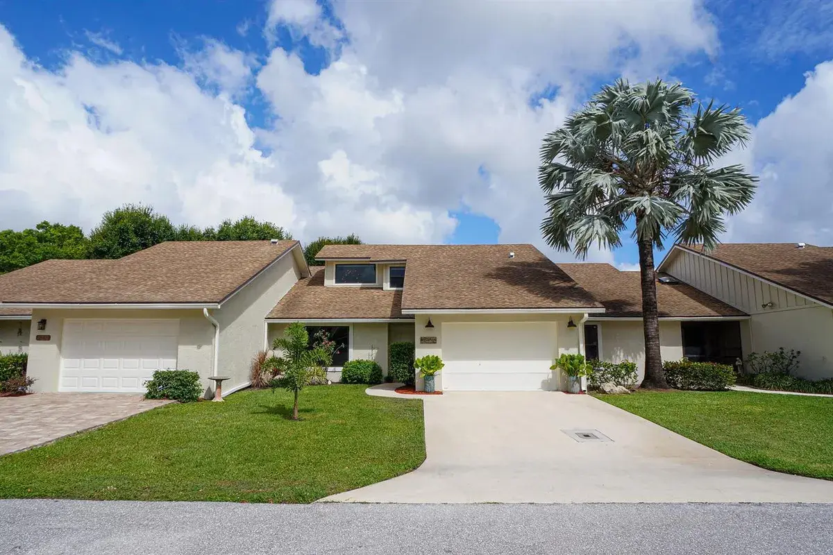11894 Donlin Drive, Wellington FL 33414