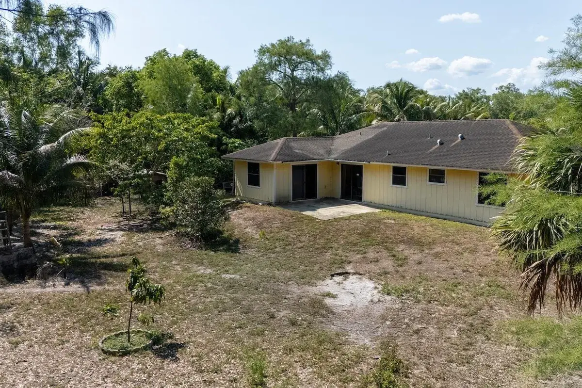 17254 32nd Lane N, FL 33470