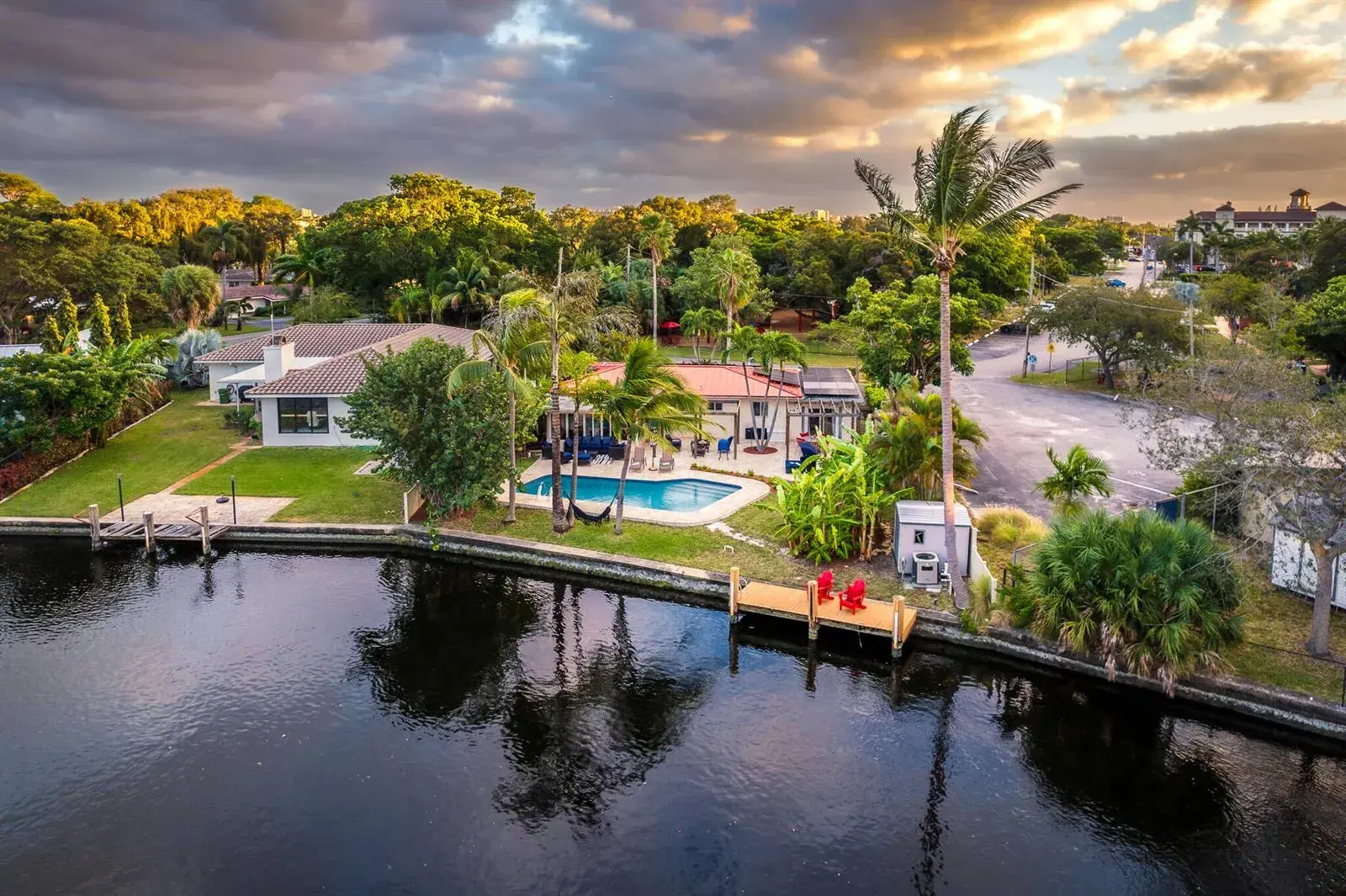 4 bedroom 3 bath Residential for sale at 2757 NE 14th Avenue, Wilton Manors FL 33334
