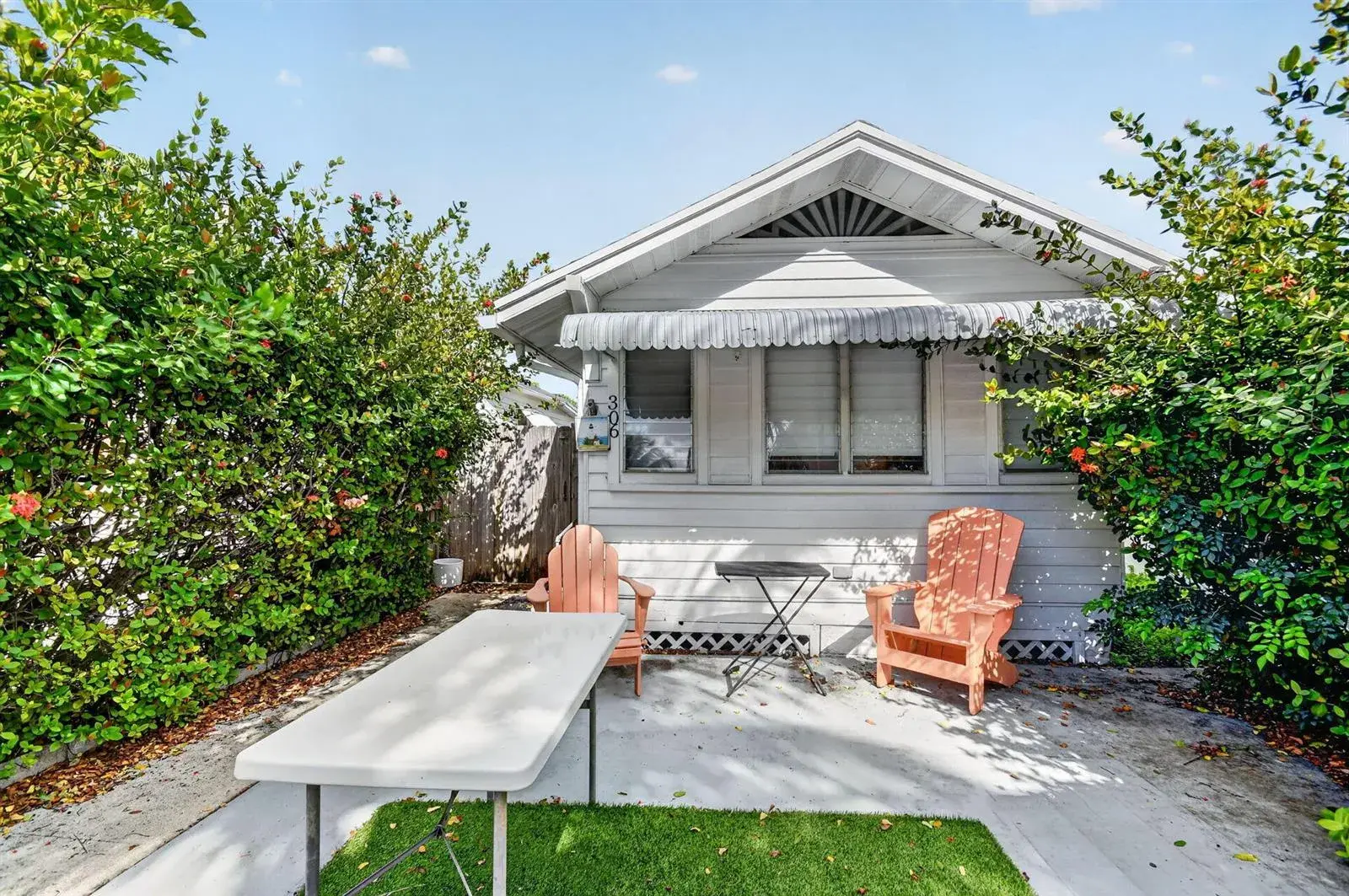 306 N J Street, FL 33460