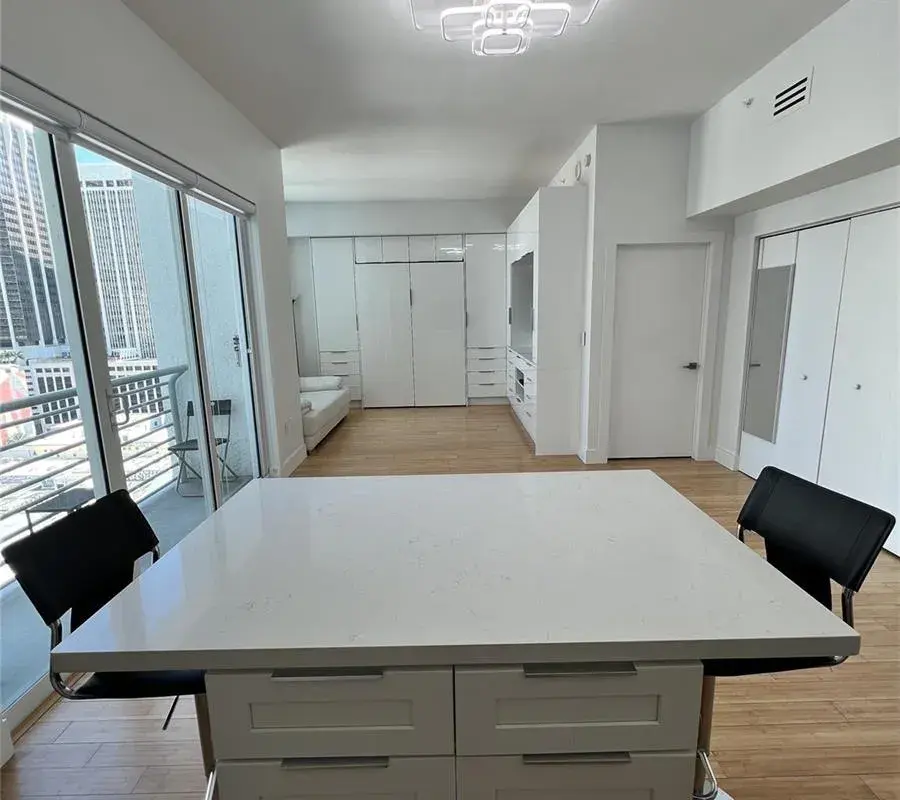 133 NE 2nd Avenue # 1610, Miami FL 33132