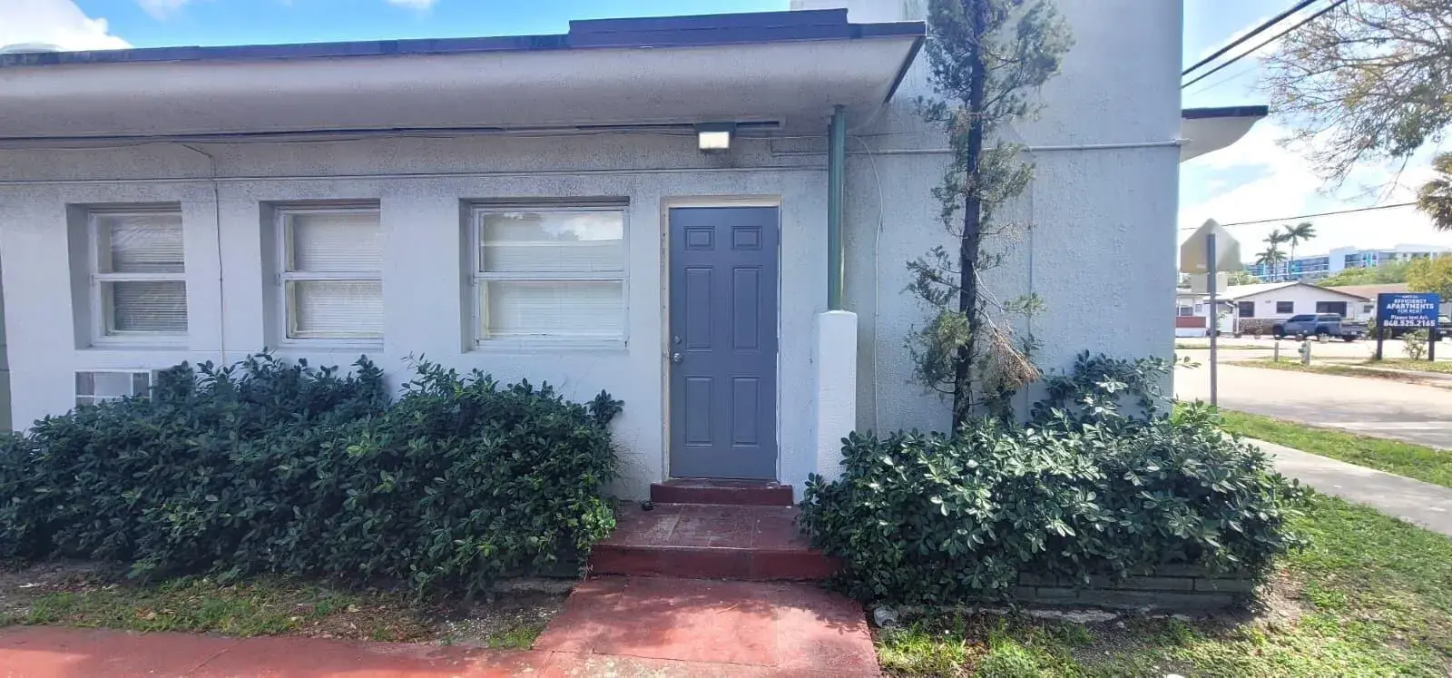 1 bath Residential Lease for rent at 403 N 19th Avenue # J, Hollywood FL 33020