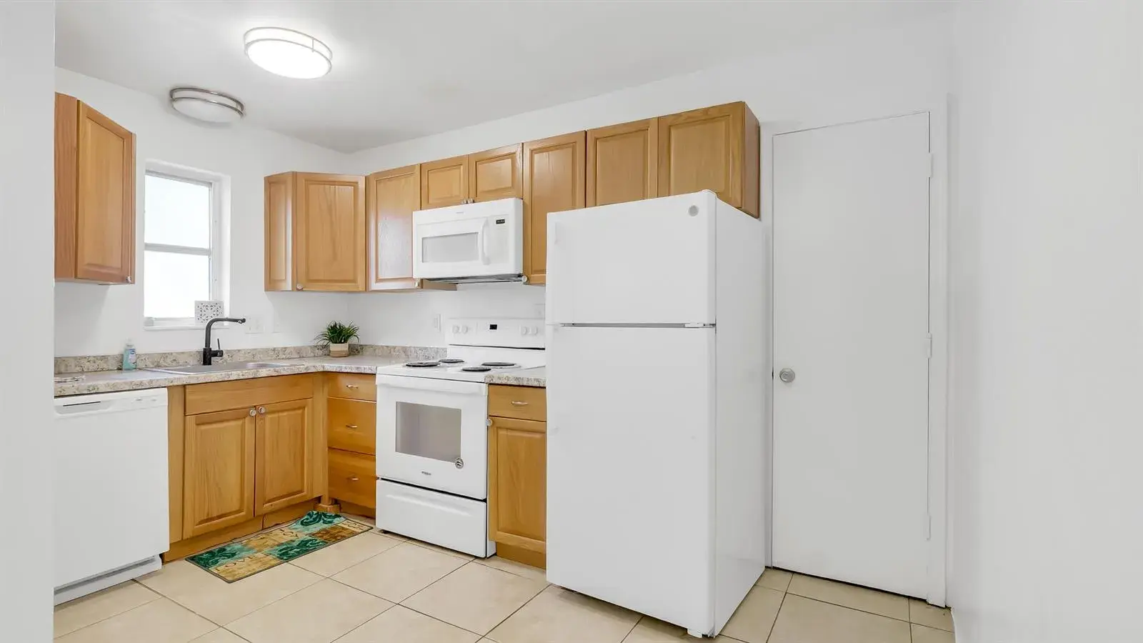 711 SE 15th Street # 5, Fort Lauderdale FL 33316