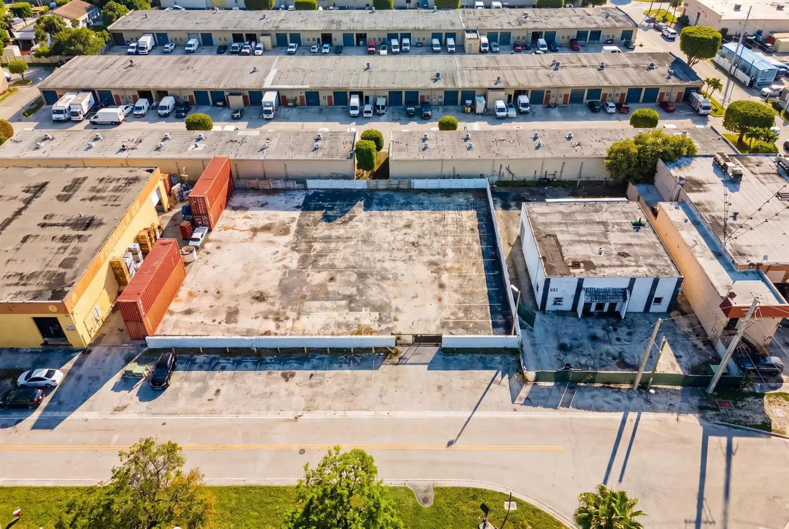 Commercial Land for sale at 8015 NW 98th Street, Hialeah Gardens FL 33016