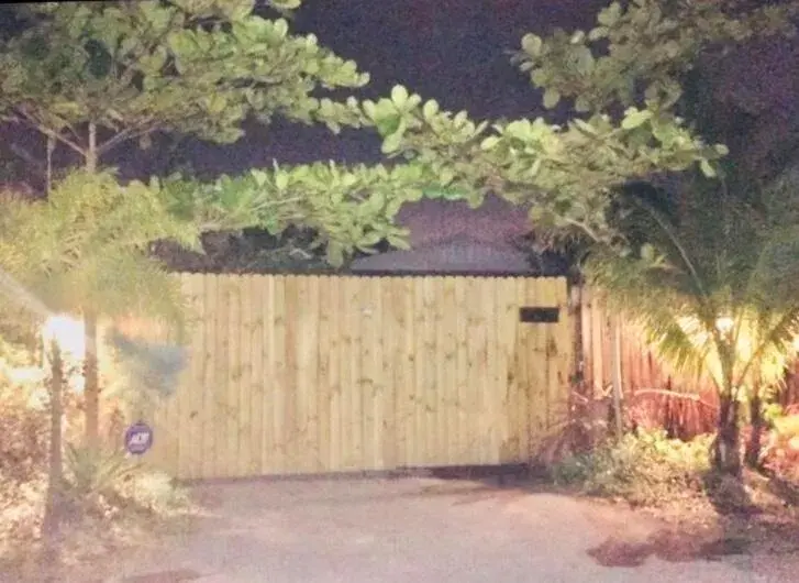 250 NE 13th Street, Delray Beach FL 33444