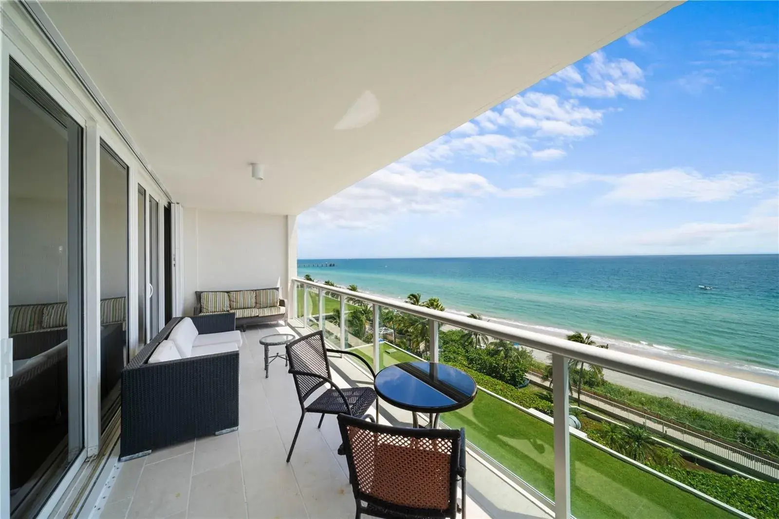 6001 N Ocean Drive # 706, Hollywood FL 33019