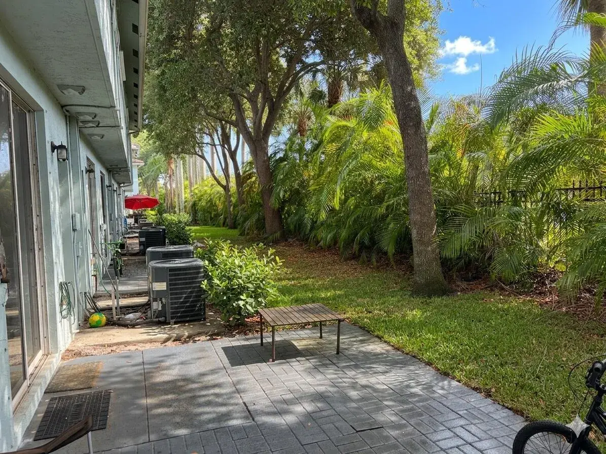 3731 Sonoma Drive, Riviera Beach FL 33404