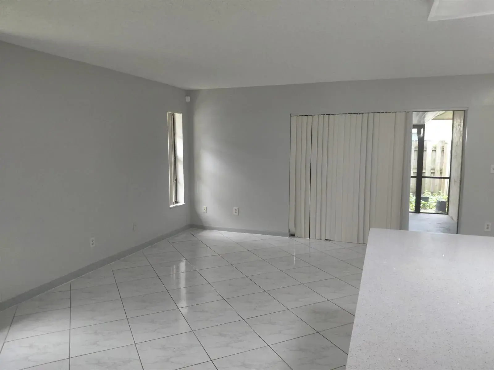 1322 Pines Lane, West Palm Beach FL 33415 photo 4