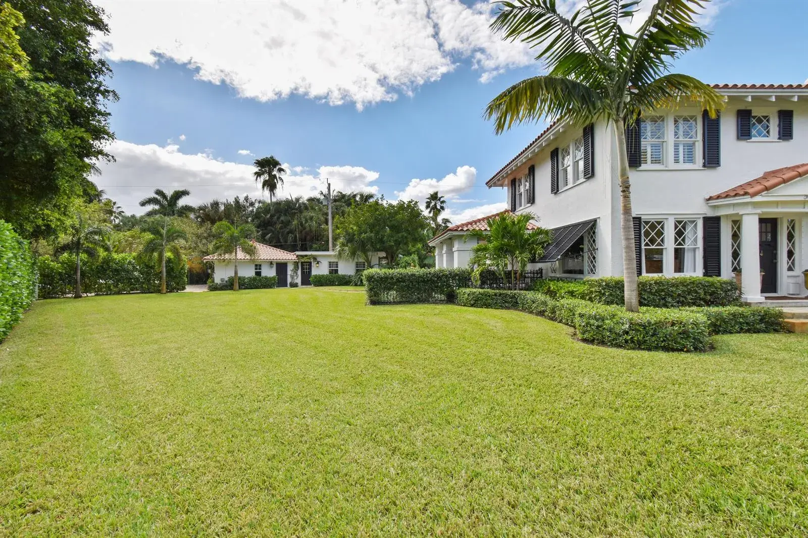 300 Buckingham Road, West Palm Beach FL 33405